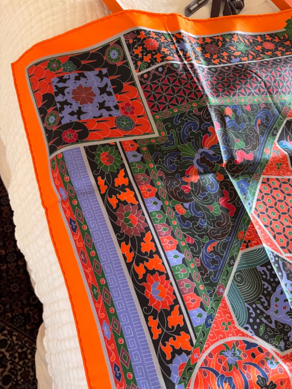 Hermes Collections Imperiales Silk Scarf - Picture 4 of 8